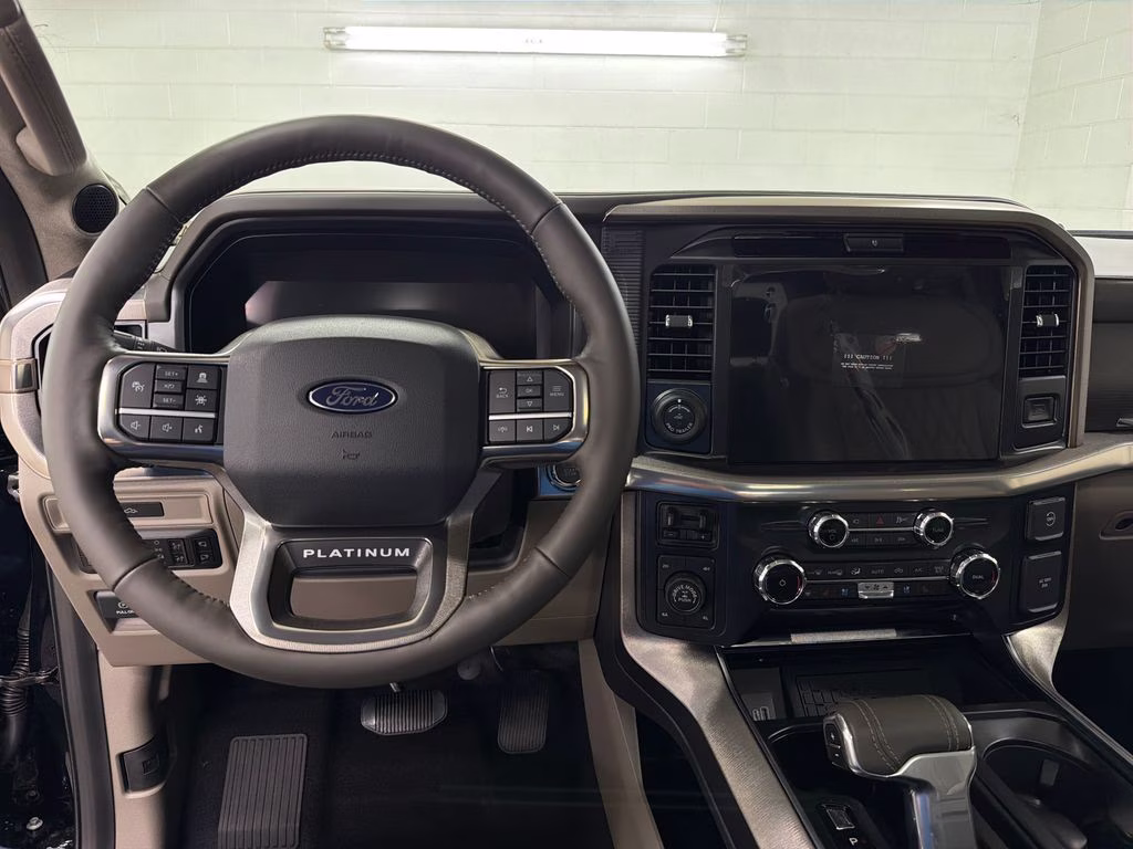 2026 AGATE BLACK Ford F-150 Platinum 4X4 Truck
