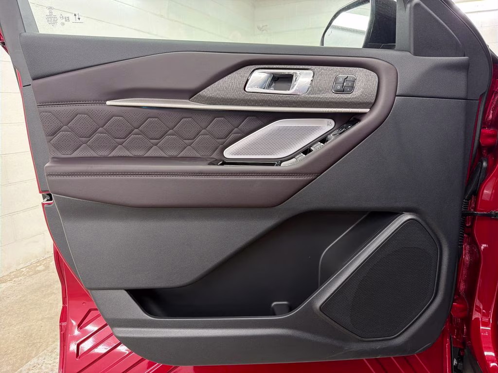 2026 RAPID RED TINTED Ford Explorer Platinum 4X4 SUV