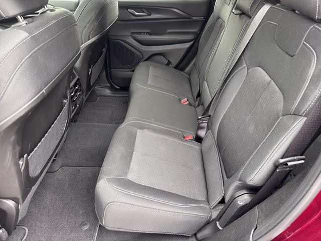 2025 Velvet Red Pearlcoat Jeep Grand Cherokee Laredo X RWD SUV