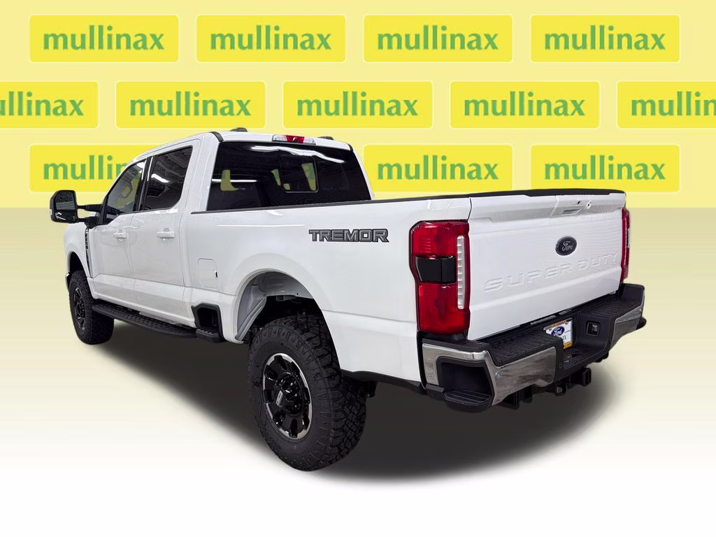 2026 STAR WHITE Ford Super Duty F-250 SRW Lariat Tremor 4X4 Truck