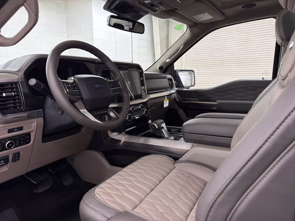 2026 AGATE BLACK Ford F-150 Platinum 4X4 Truck