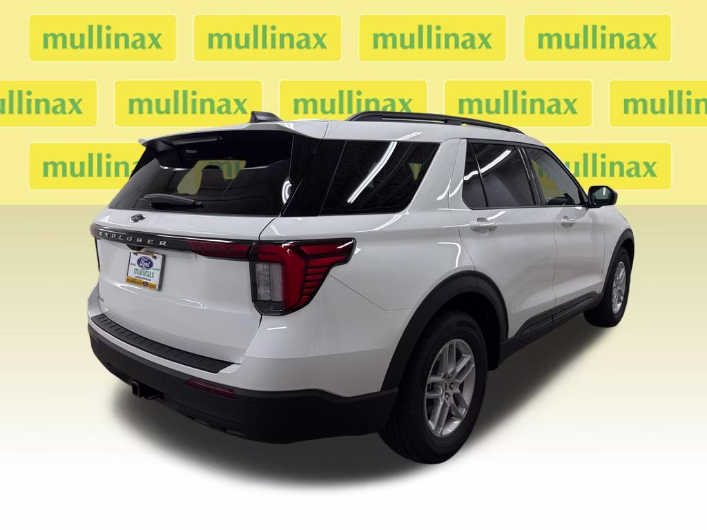 2026 STAR WHITE Ford Explorer Active RWD SUV