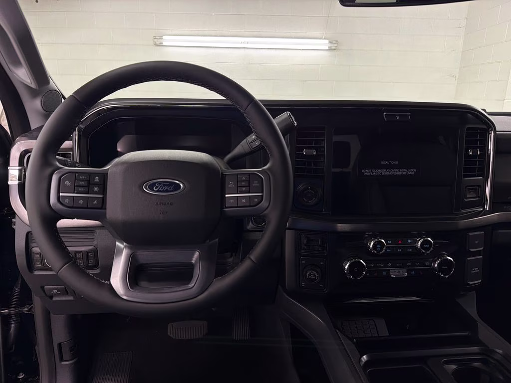 2026 AGATE BLACK Ford Super Duty F-250 SRW Lariat 4X4 Truck