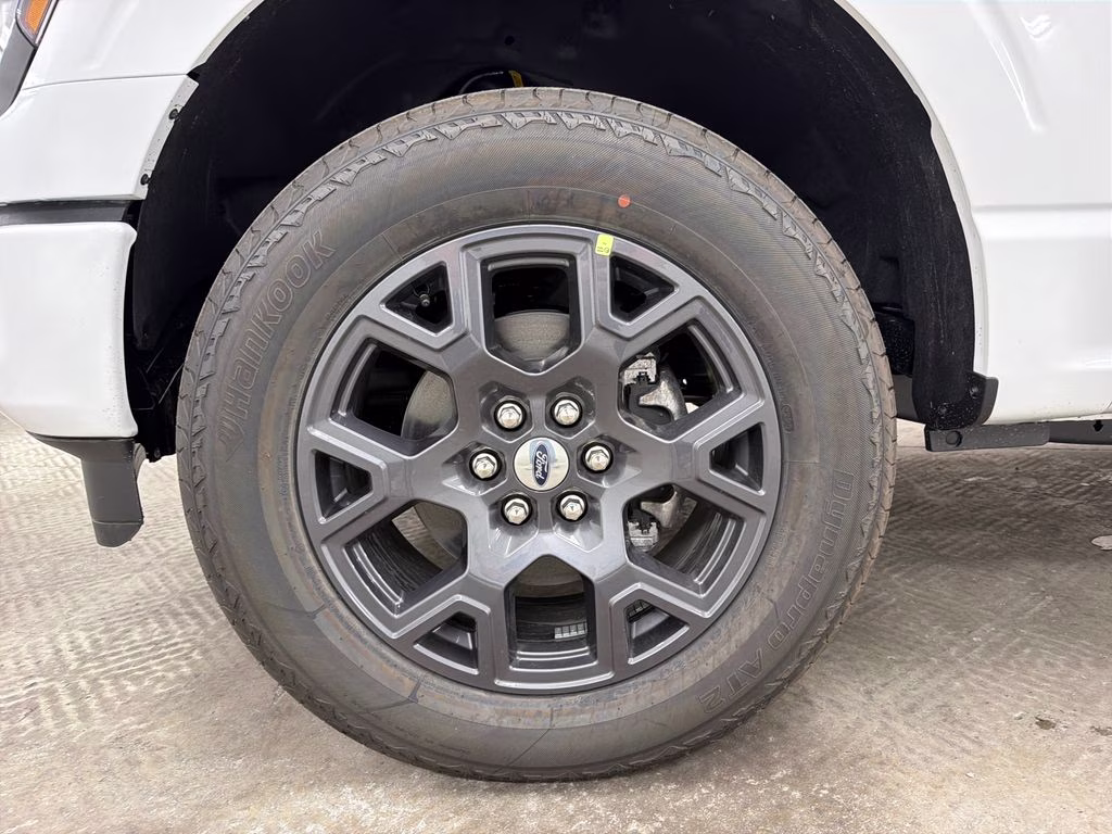 2026 OXFORD WHITE Ford F-150 STX 4X4 Truck