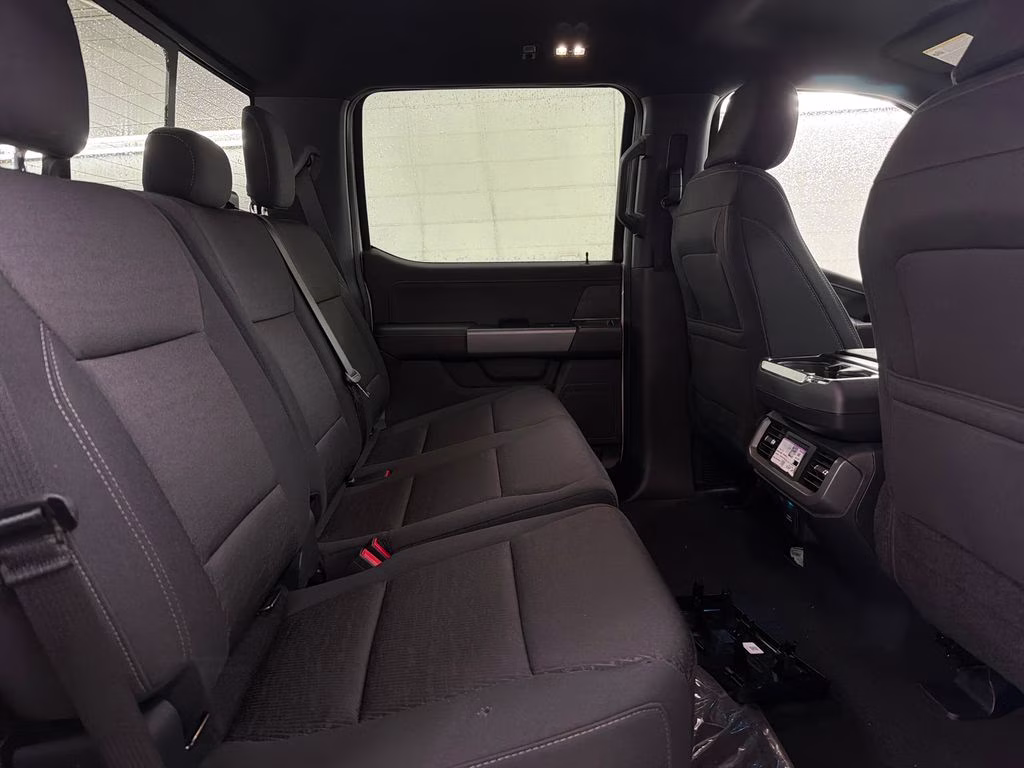 2026 OXFORD WHITE Ford F-150 XLT RWD Truck