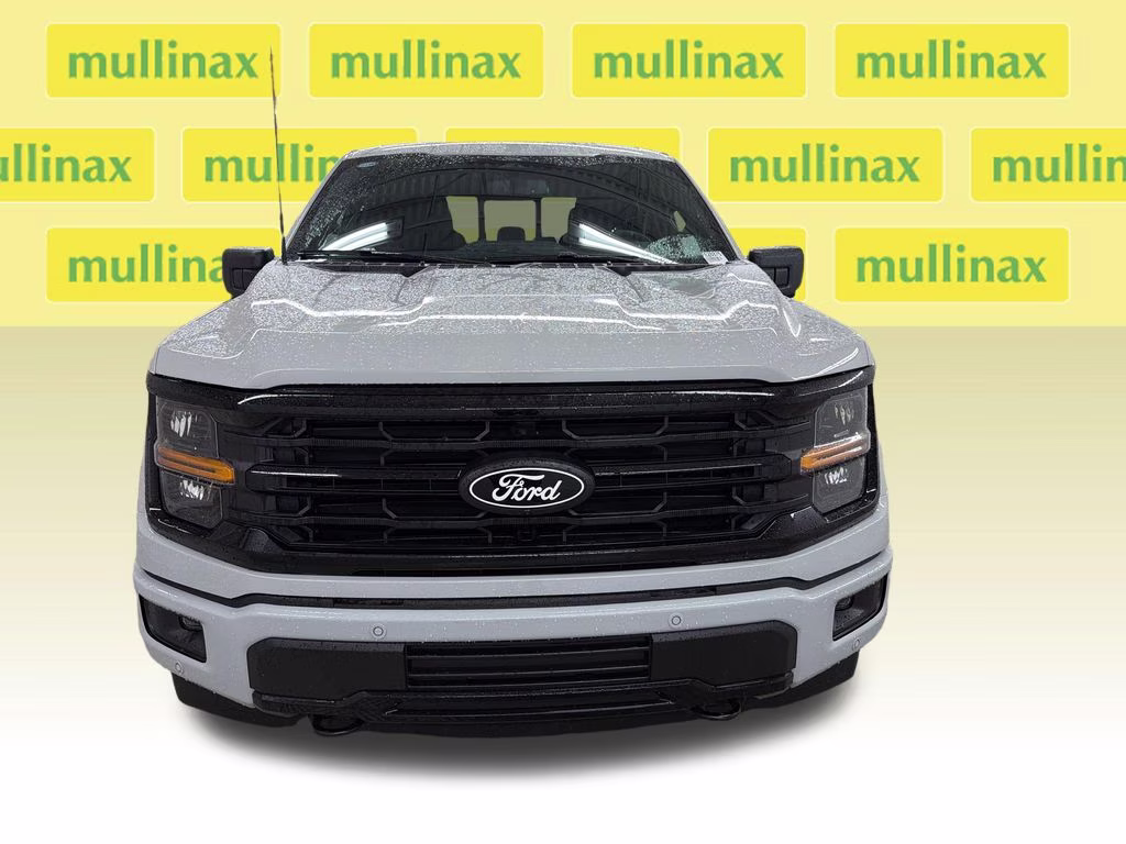 2026 AVALANCHE Ford F-150 XLT 4X4 Truck