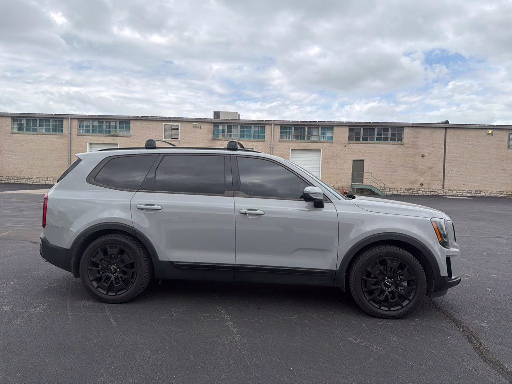 2022 Wolf Gray Kia Telluride EX AWD SUV