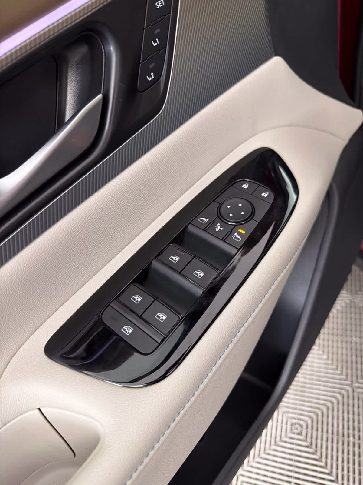 2026 Scarlet Ember Tintcoat Nissan Murano Platinum AWD SUV
