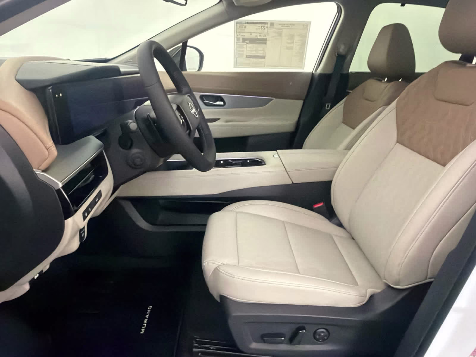 2026 Everest White Pearl Tricoat Nissan Murano Platinum AWD SUV