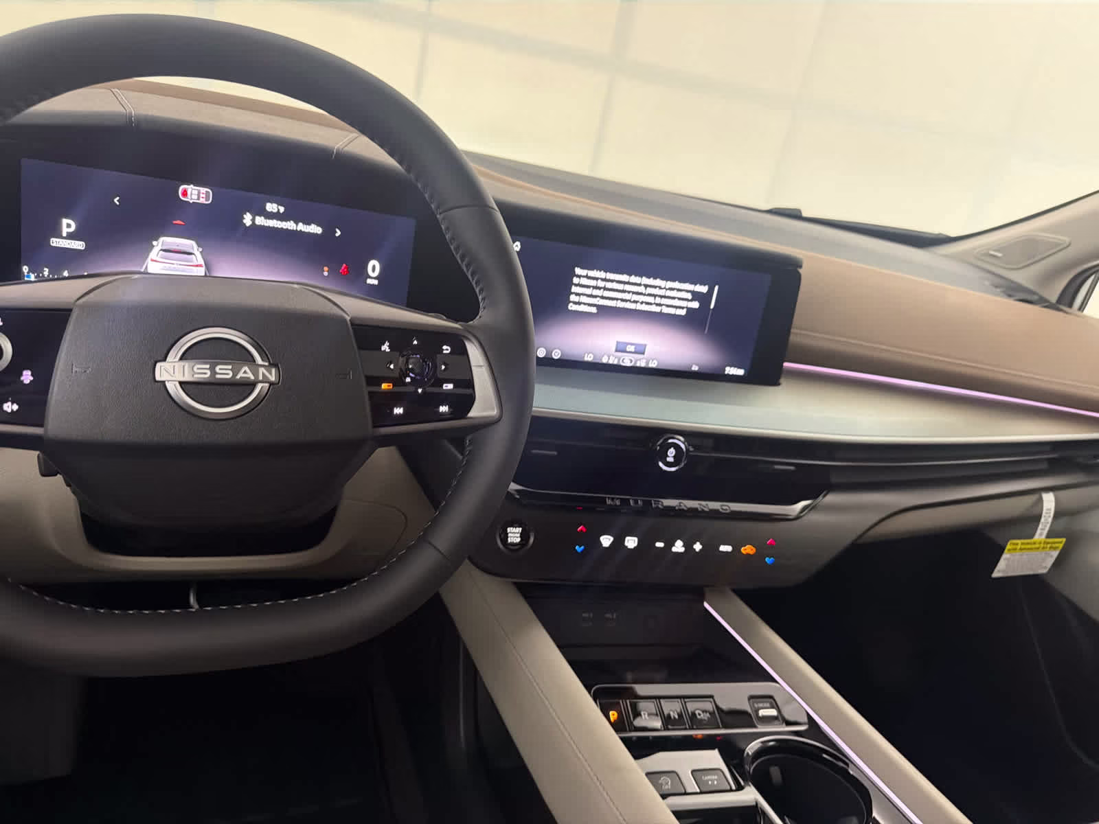 2026 Everest White Pearl Tricoat Nissan Murano Platinum AWD SUV