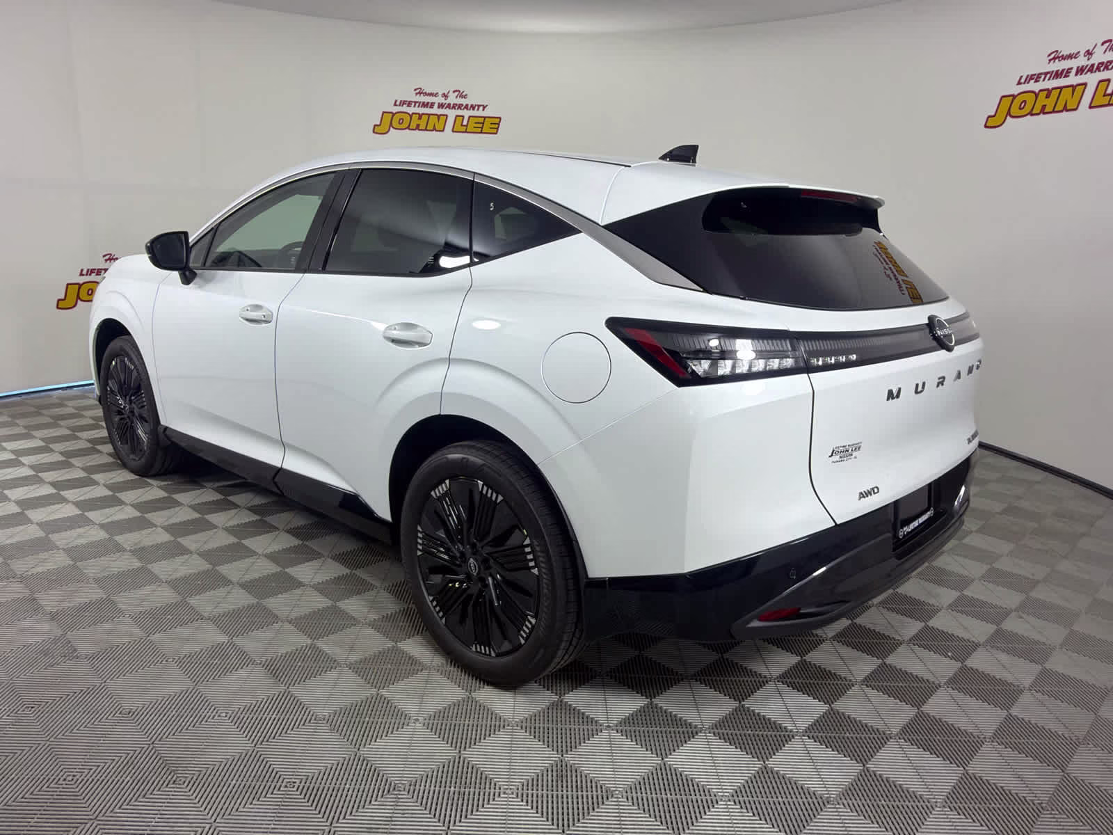 2026 Everest White Pearl Tricoat Nissan Murano Platinum AWD SUV