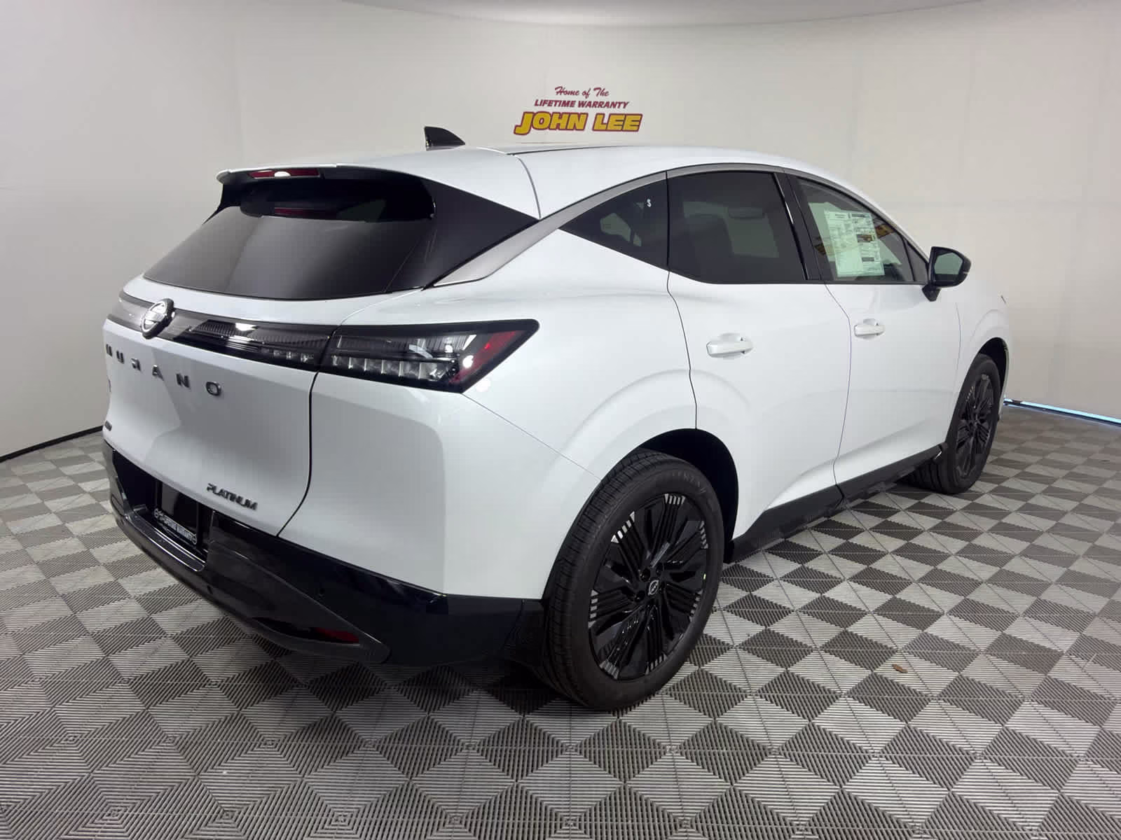 2026 Everest White Pearl Tricoat Nissan Murano Platinum AWD SUV