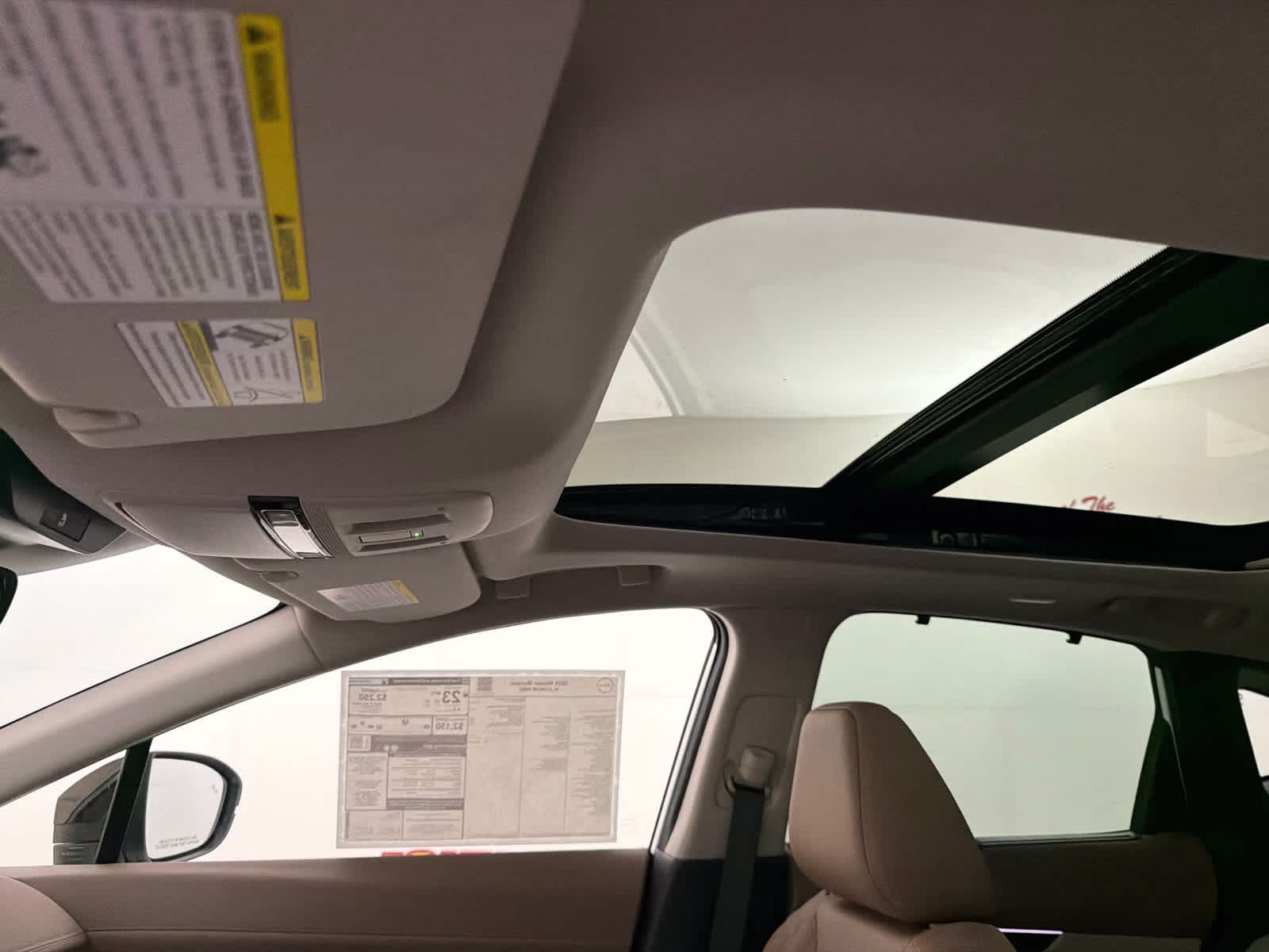 2026 Everest White Pearl Tricoat Nissan Murano Platinum AWD SUV