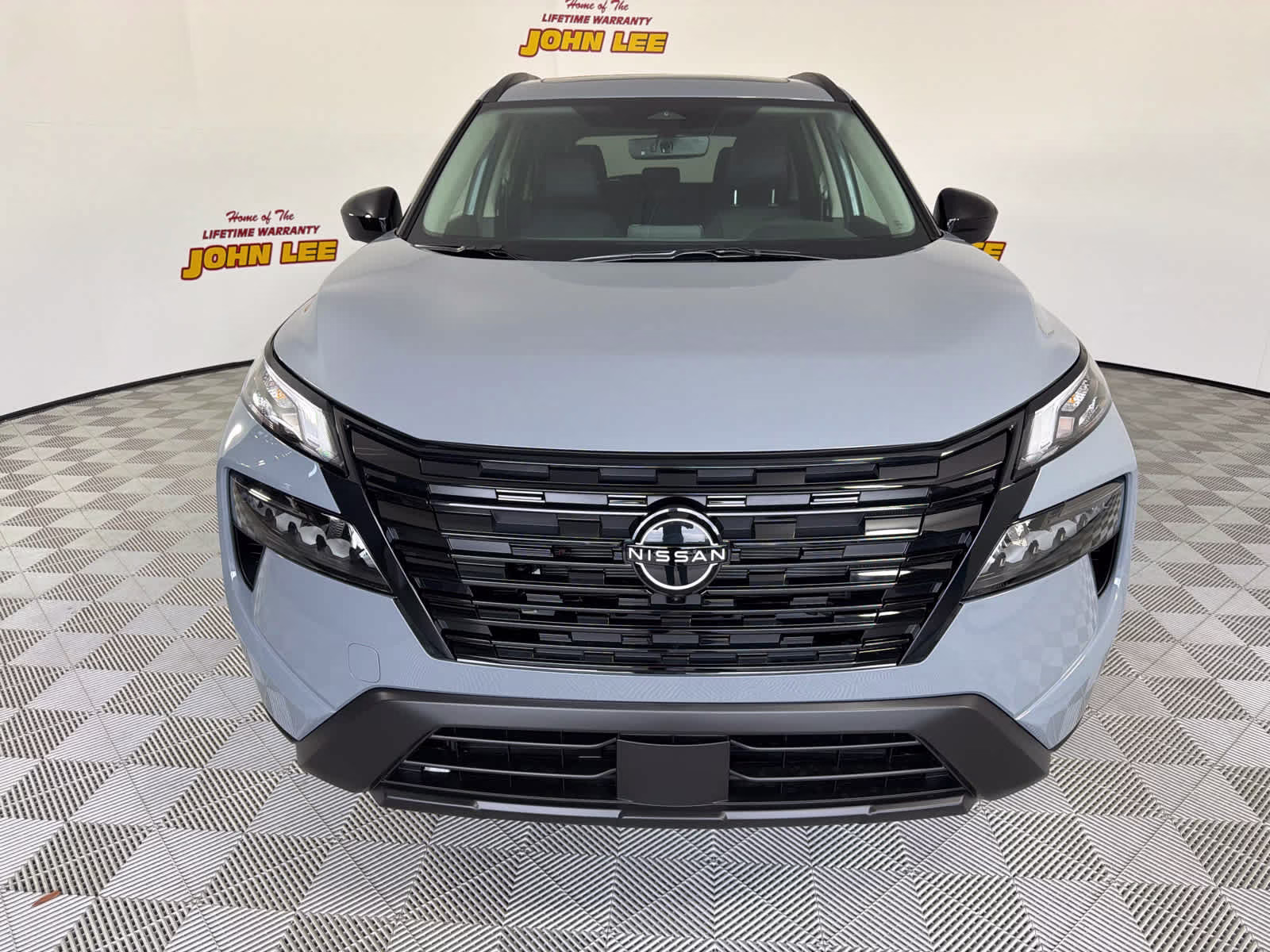 2026 Boulder Gray Pearl Nissan Rogue Dark Armor FWD SUV