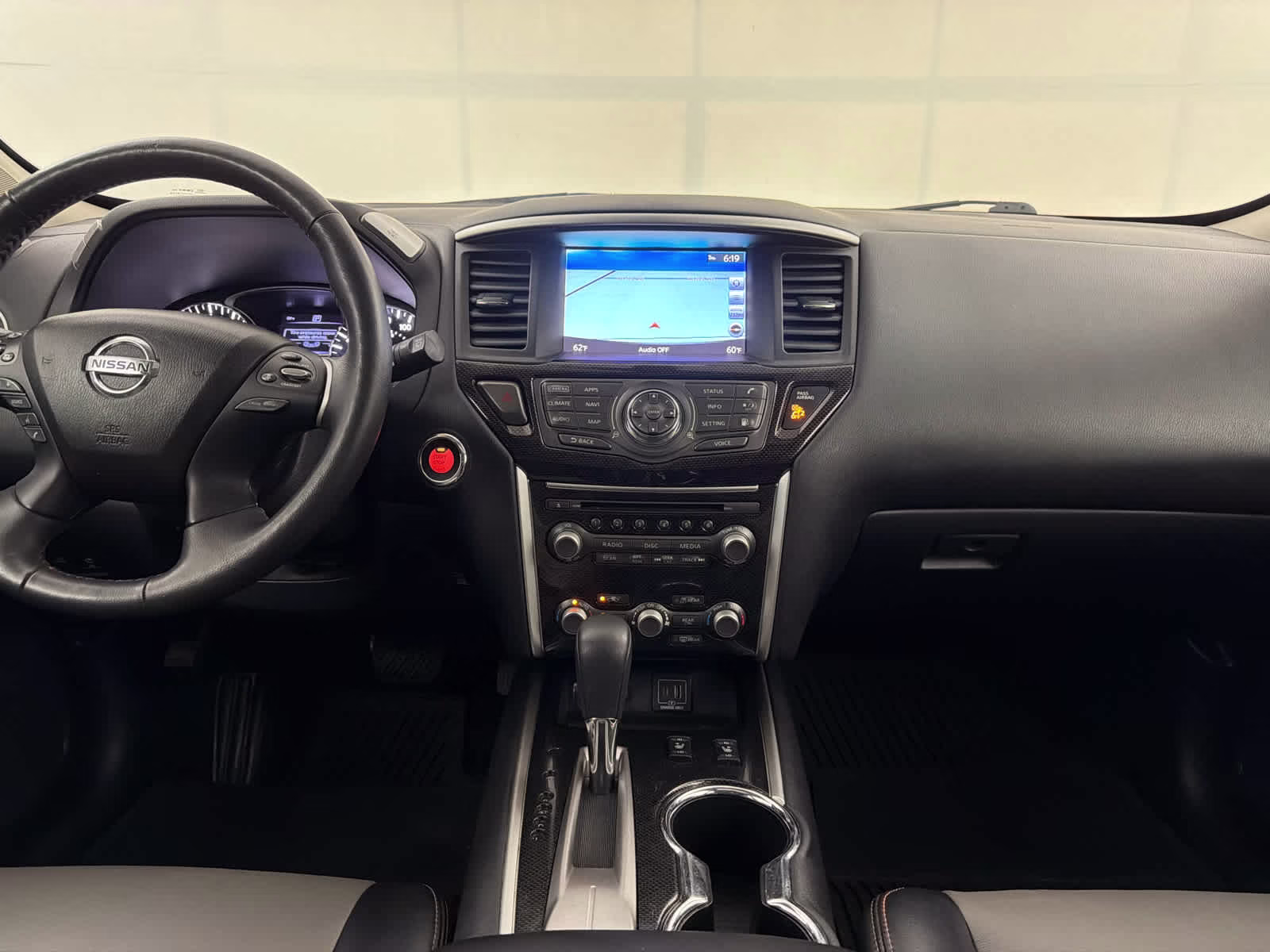 2020 Gun Metallic Nissan Pathfinder SL FWD SUV
