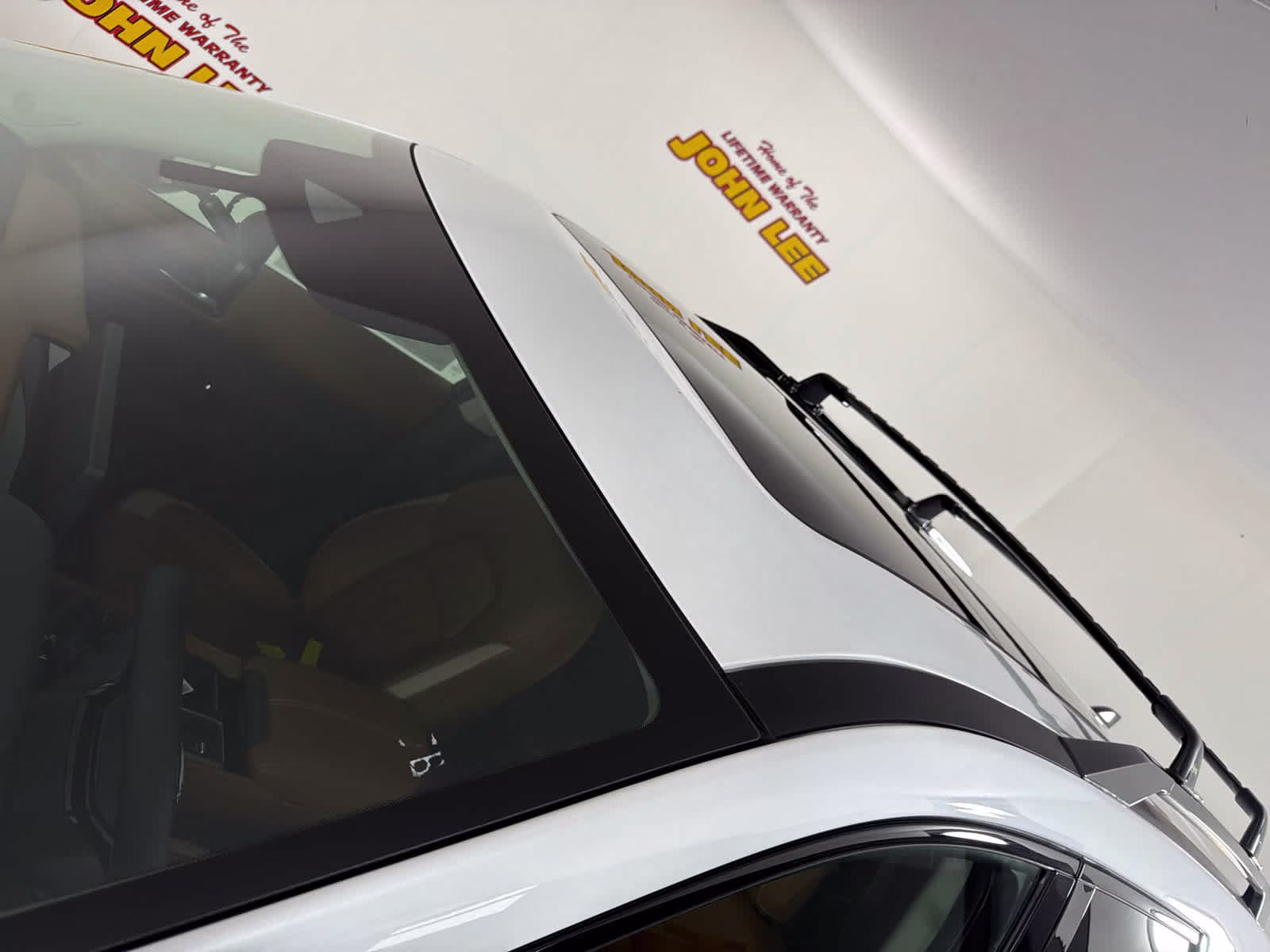 2026 Everest White Pearl Tricoat Nissan Pathfinder Platinum FWD SUV