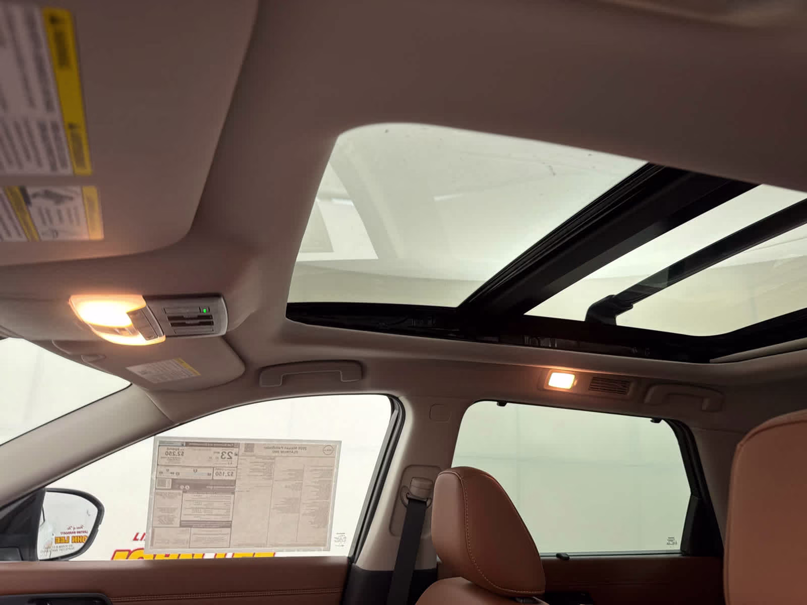 2026 Everest White Pearl Tricoat Nissan Pathfinder Platinum FWD SUV