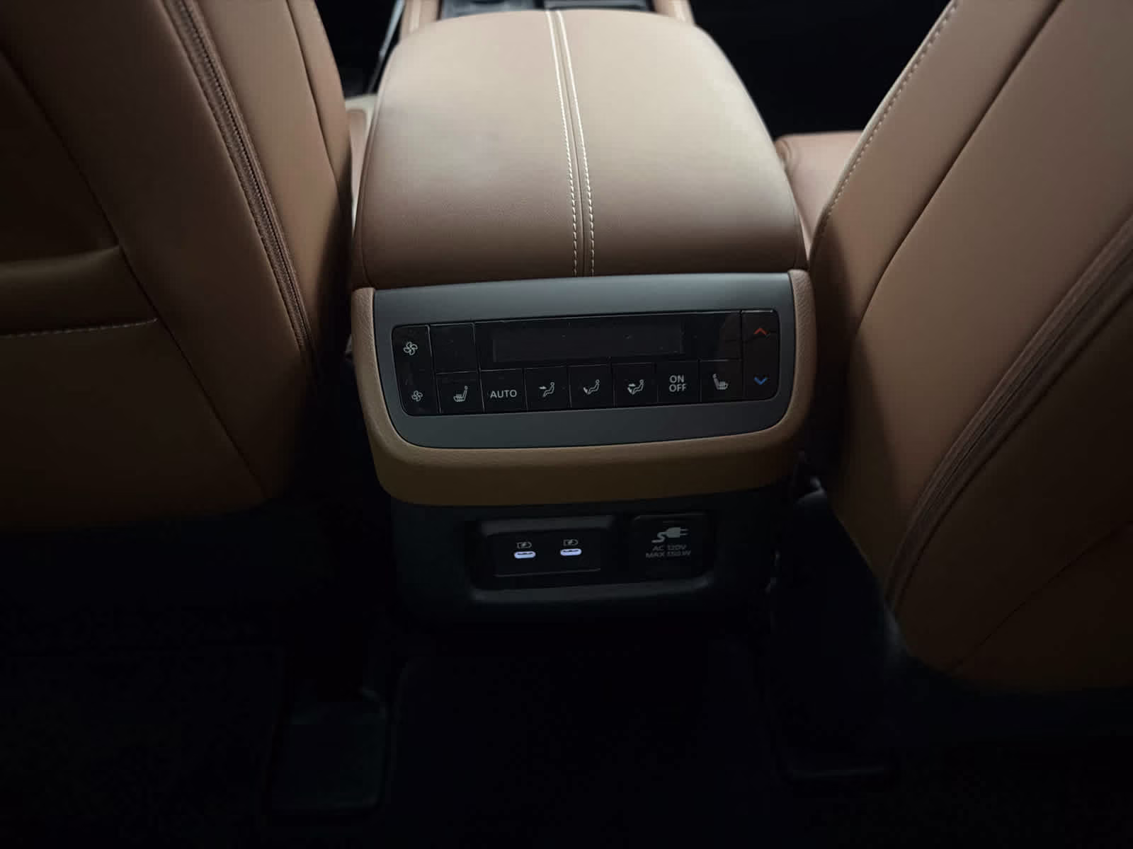 2026 Everest White Pearl Tricoat Nissan Pathfinder Platinum FWD SUV