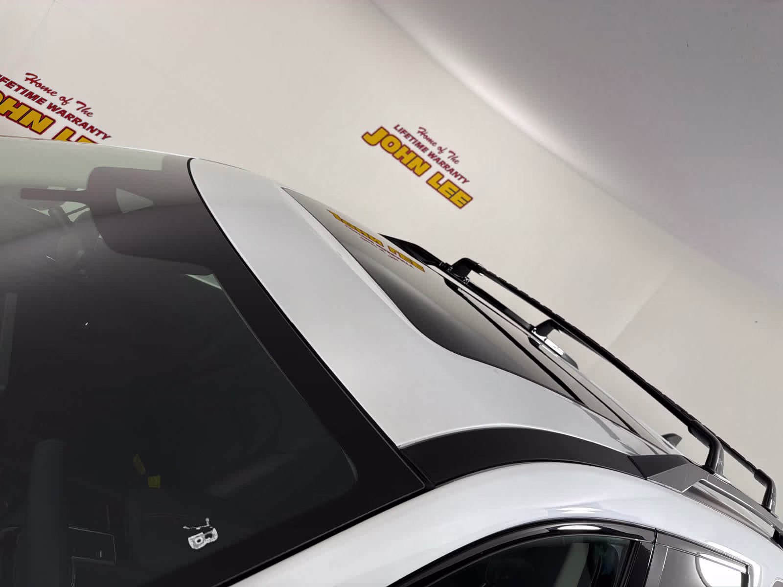 2026 Everest White Pearl Tricoat Nissan Pathfinder Platinum FWD SUV