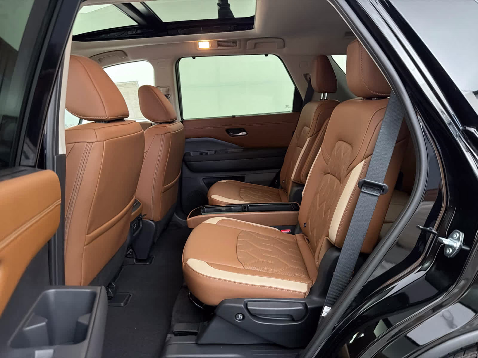 2026 Super Black Nissan Pathfinder Platinum FWD SUV