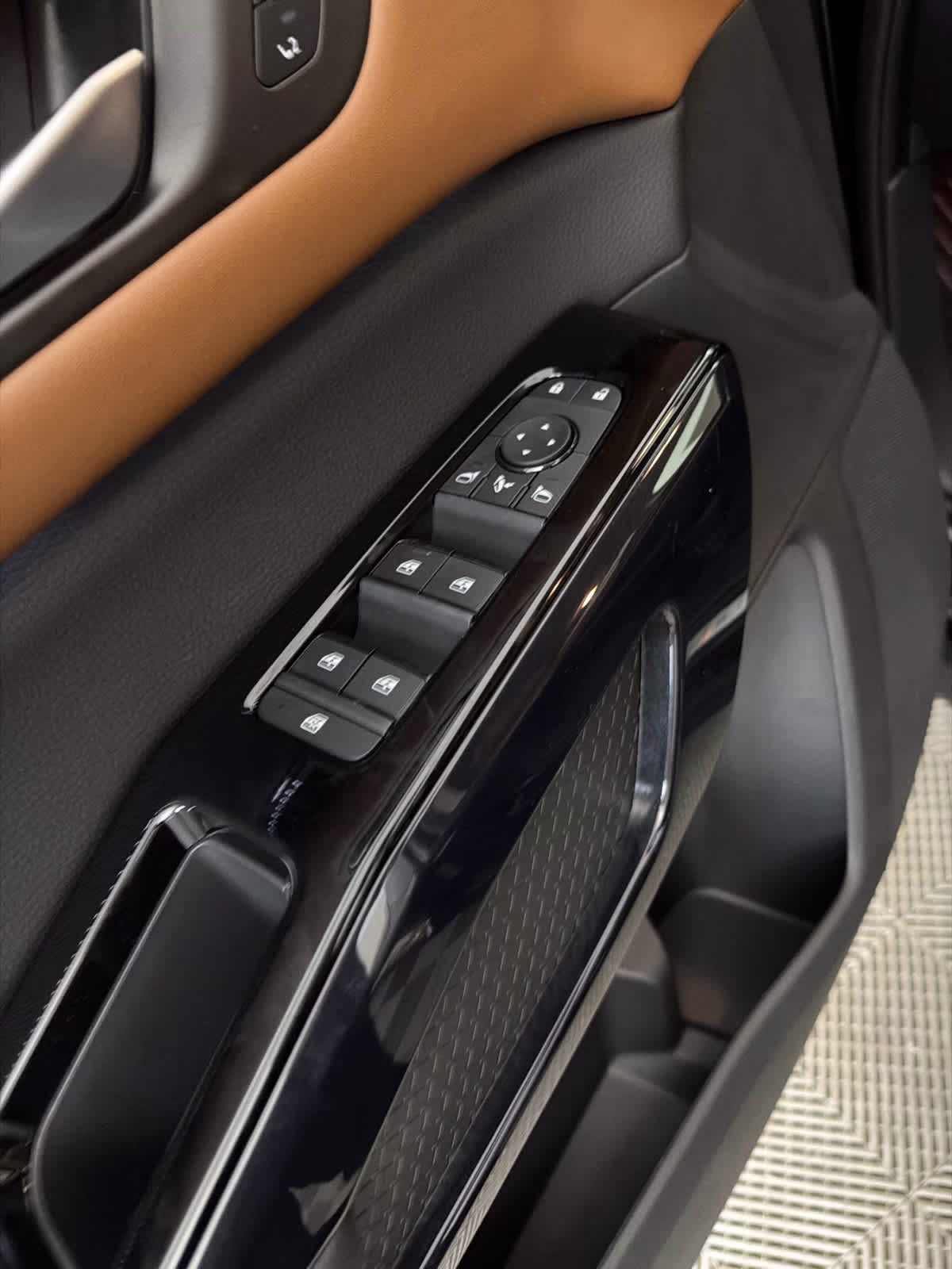 2026 Super Black Nissan Pathfinder Platinum FWD SUV