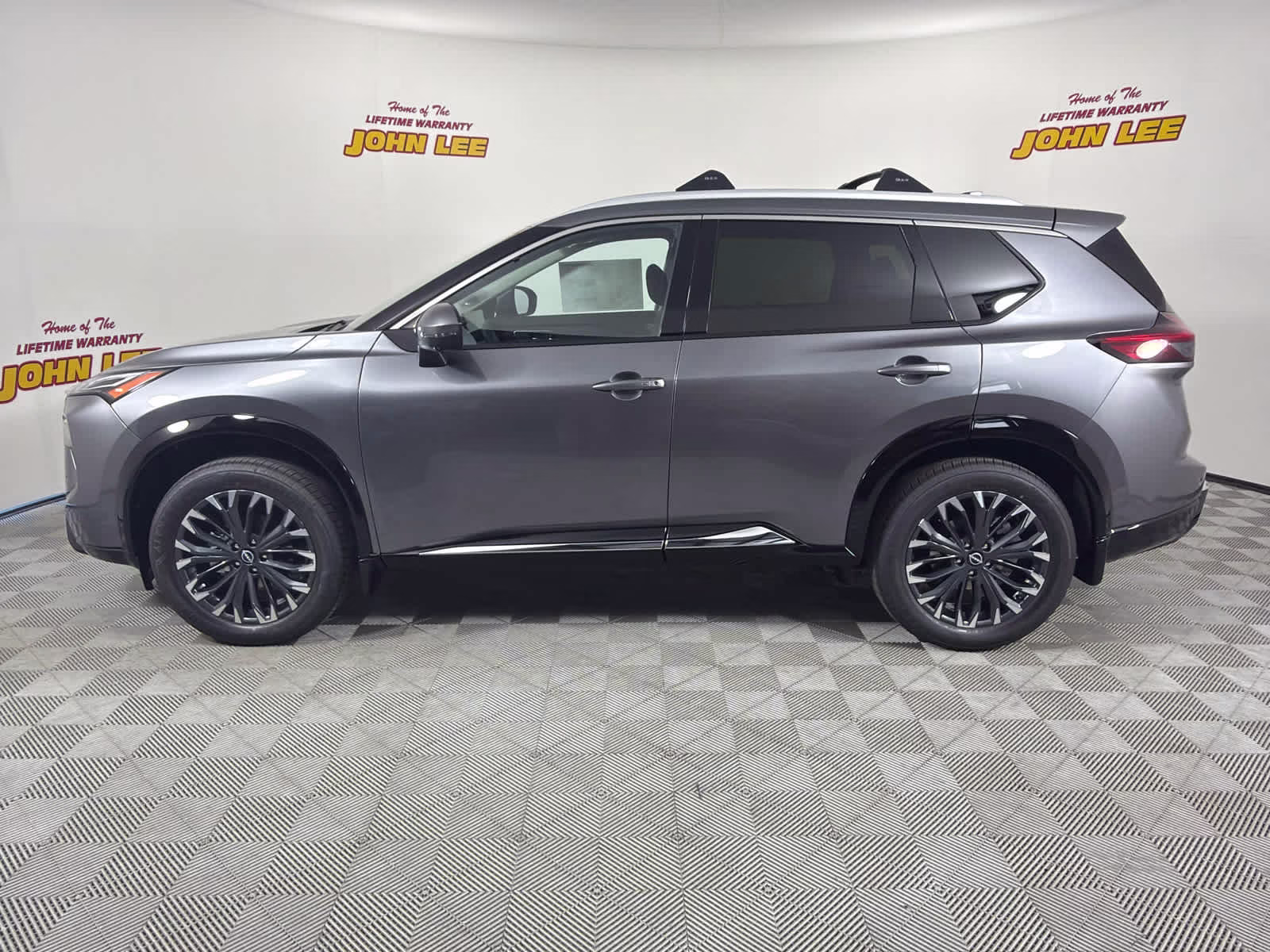 2026 Gun Metallic Nissan Rogue Platinum AWD SUV