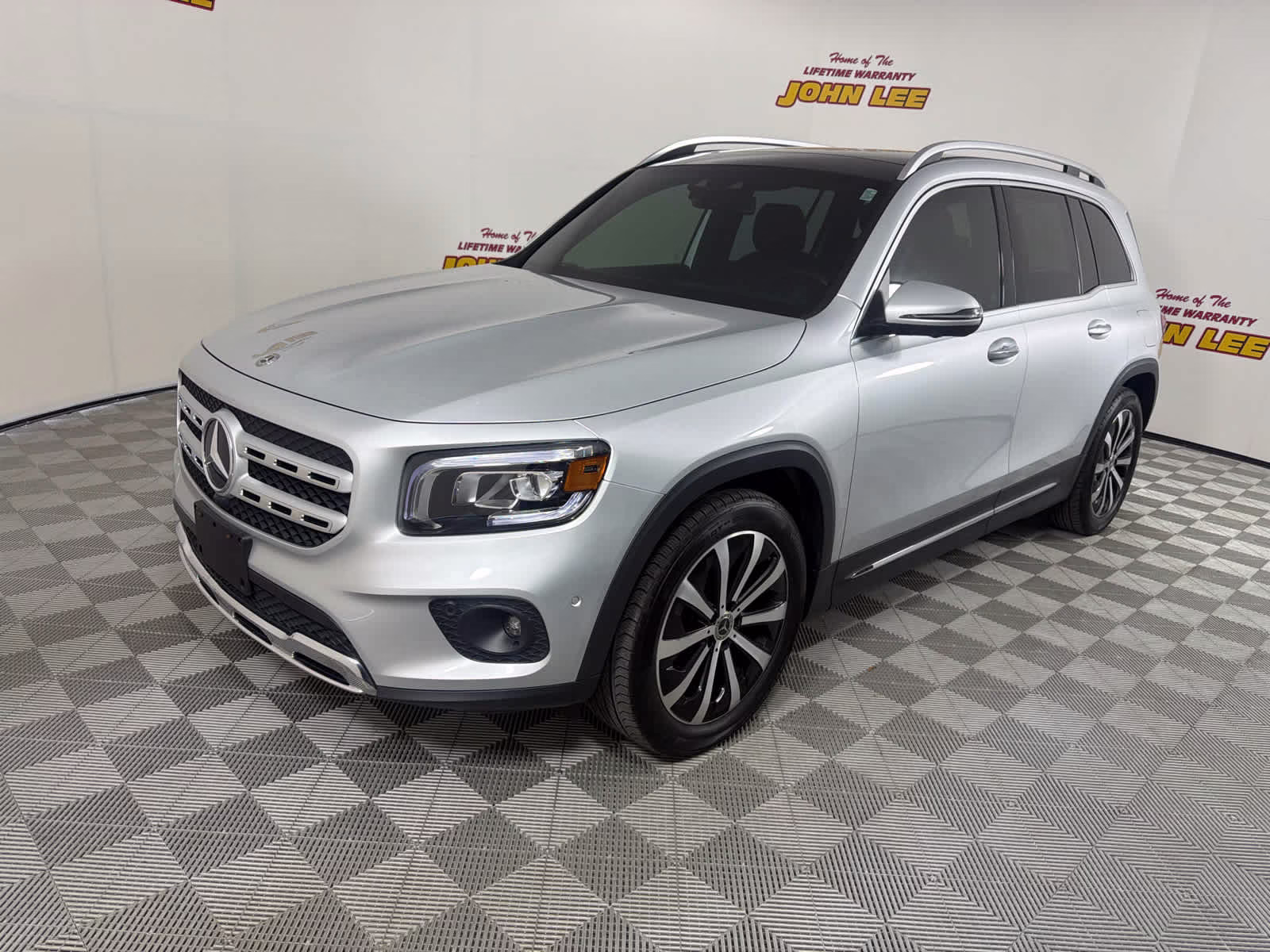2020 Iridium Silver Metallic Mercedes-Benz GLB 250 GLB 250 AWD SUV