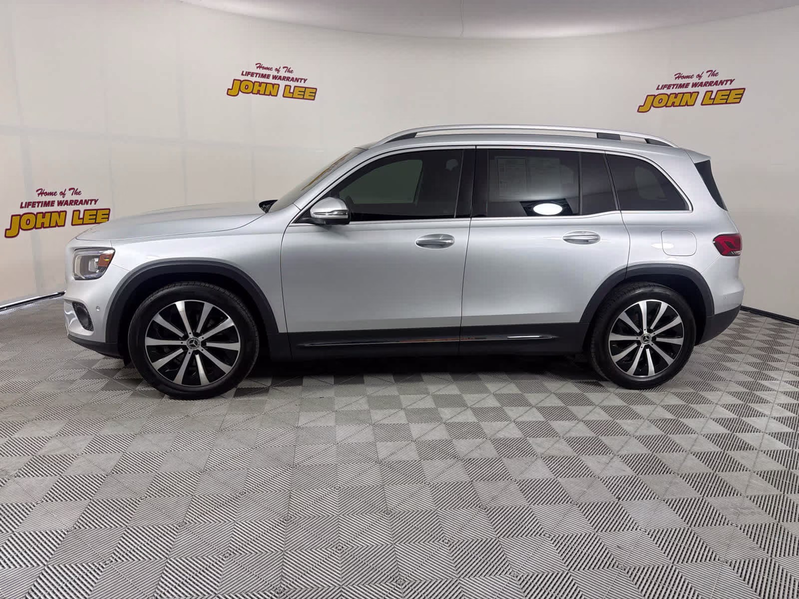 2020 Iridium Silver Metallic Mercedes-Benz GLB 250 GLB 250 AWD SUV