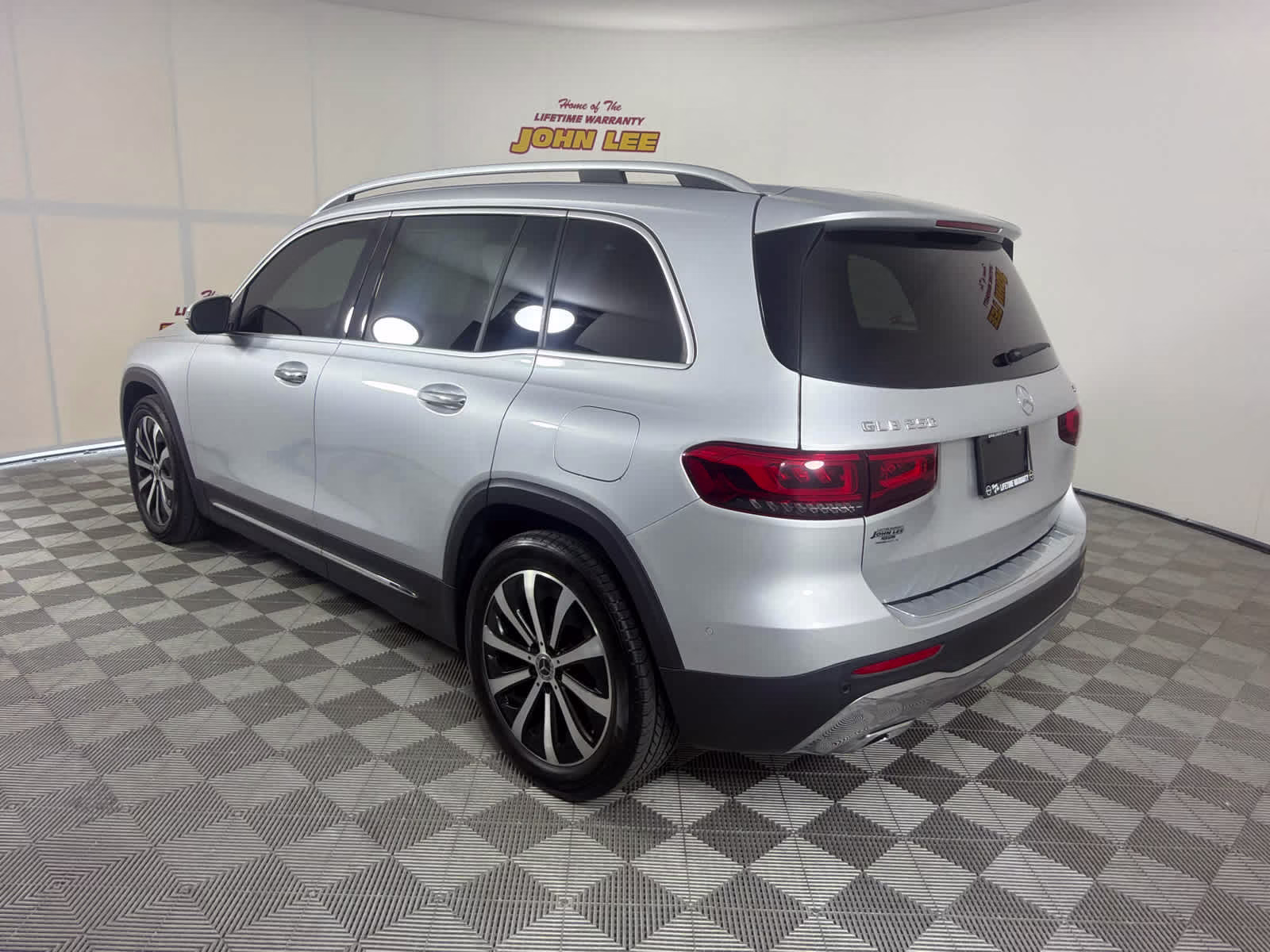 2020 Iridium Silver Metallic Mercedes-Benz GLB 250 GLB 250 AWD SUV