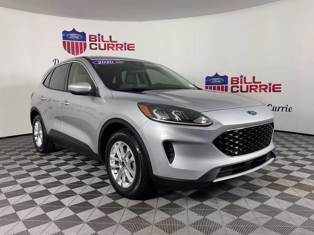 2020 Ingot Silver Ford Escape SE FWD SUV