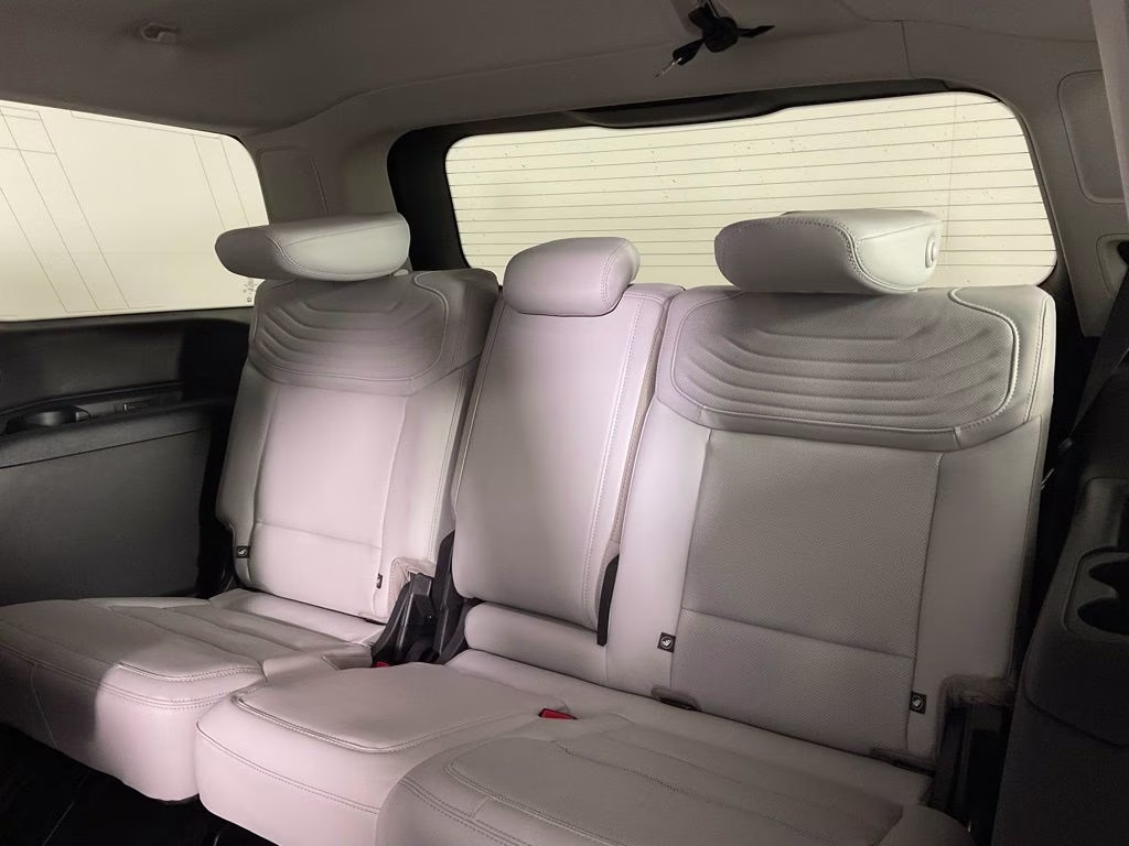 2026 Black Metallic Ford Expedition Platinum 4X4 SUV