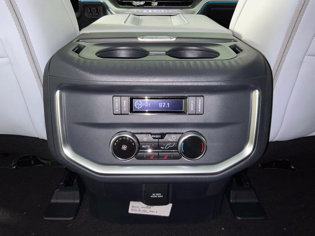 2026 Black Metallic Ford Expedition Platinum 4X4 SUV