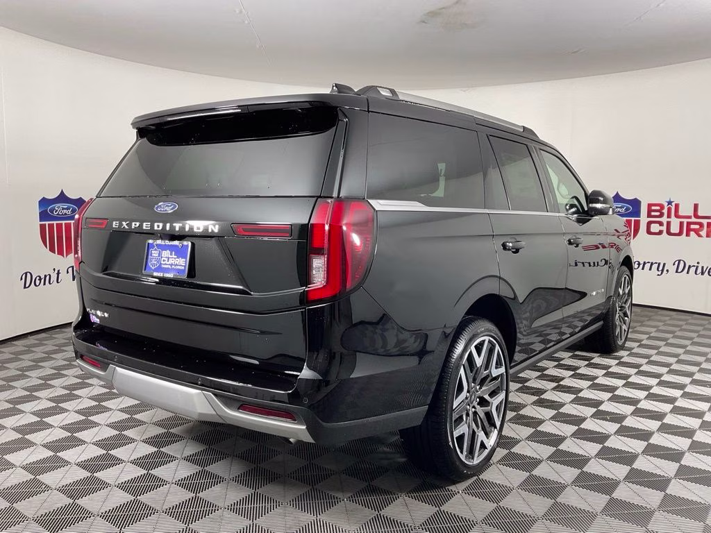 2026 Black Metallic Ford Expedition Platinum 4X4 SUV