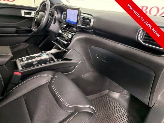 2023 Silver Metallic Ford Explorer ST 4X4 SUV