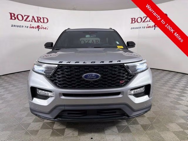 2023 Silver Metallic Ford Explorer ST 4X4 SUV