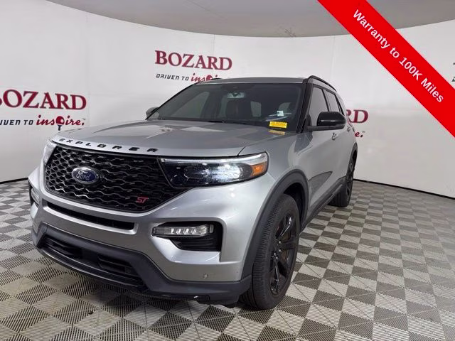 2023 Silver Metallic Ford Explorer ST 4X4 SUV