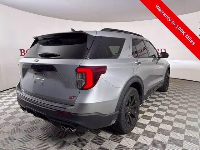 2023 Silver Metallic Ford Explorer ST 4X4 SUV