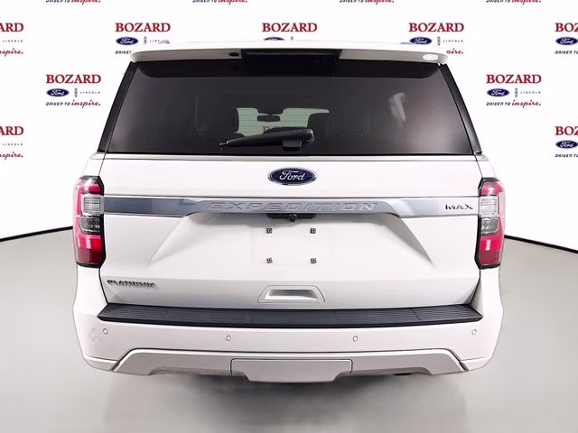 2021 White Metallic Ford Expedition Max Platinum 4X4 SUV