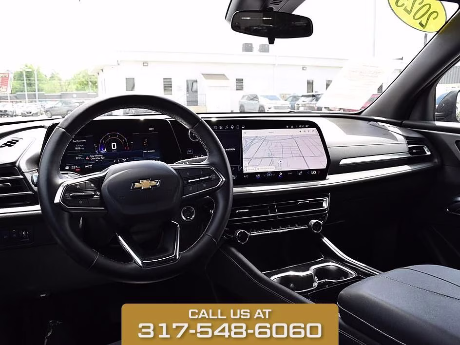 2025 Black Metallic Chevrolet Traverse LT AWD SUV