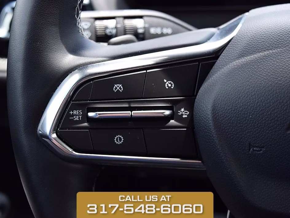 2025 Black Metallic Chevrolet Traverse LT AWD SUV