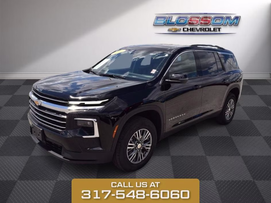 2025 Black Metallic Chevrolet Traverse LT AWD SUV