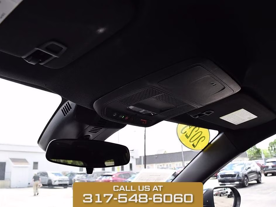 2025 Black Metallic Chevrolet Traverse LT AWD SUV
