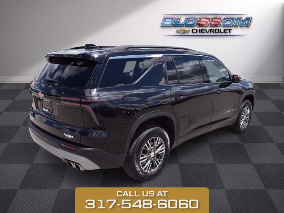 2025 Black Metallic Chevrolet Traverse LT AWD SUV