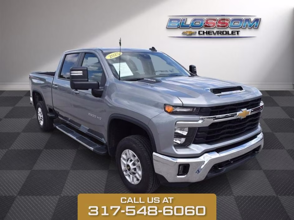 2025 Sterling Gray Metallic Chevrolet Silverado 2500HD LT 4X4 Truck