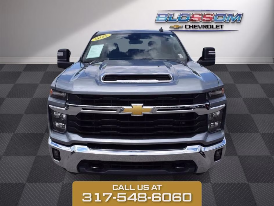 2025 Sterling Gray Metallic Chevrolet Silverado 2500HD LT 4X4 Truck