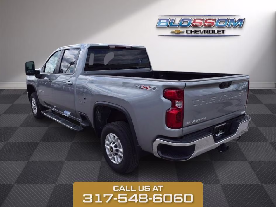 2025 Sterling Gray Metallic Chevrolet Silverado 2500HD LT 4X4 Truck