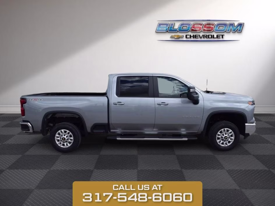 2025 Sterling Gray Metallic Chevrolet Silverado 2500HD LT 4X4 Truck