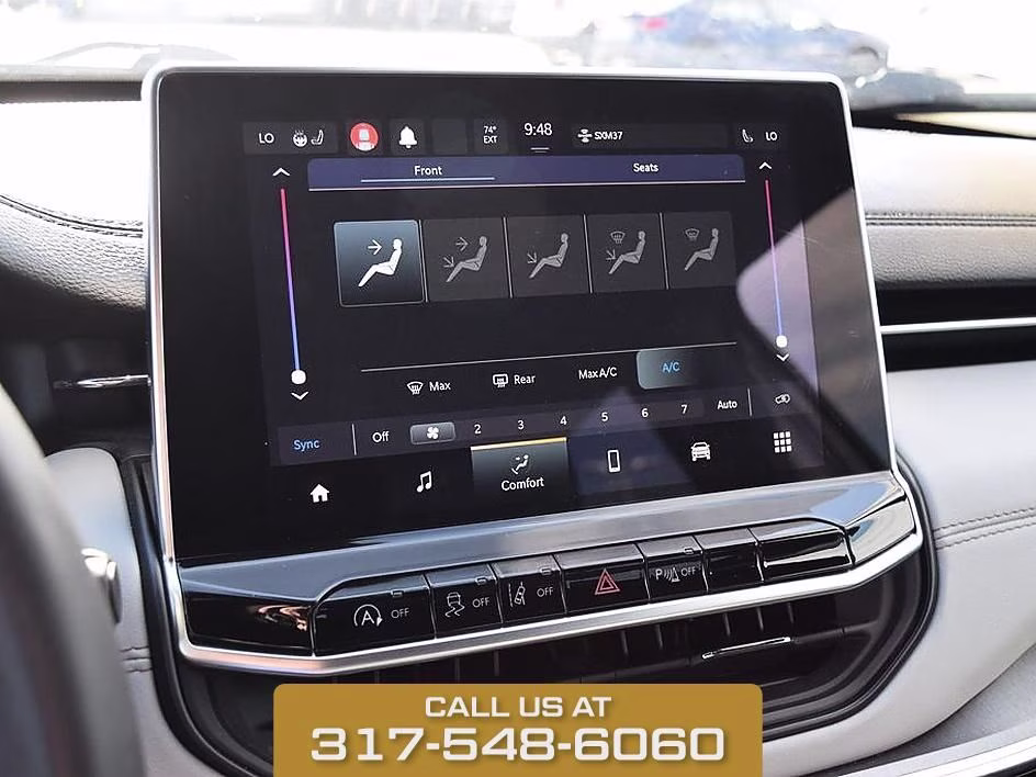 2023 Crystal Metallic Jeep Compass Limited 4X4 SUV