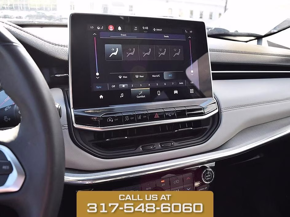 2023 Crystal Metallic Jeep Compass Limited 4X4 SUV