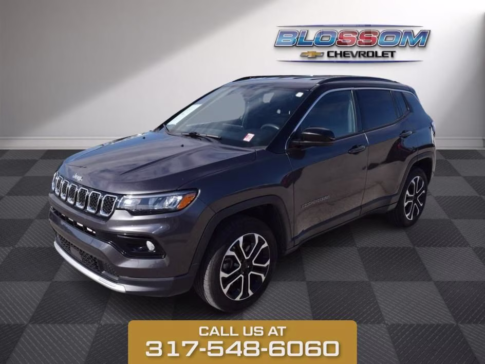 2023 Crystal Metallic Jeep Compass Limited 4X4 SUV